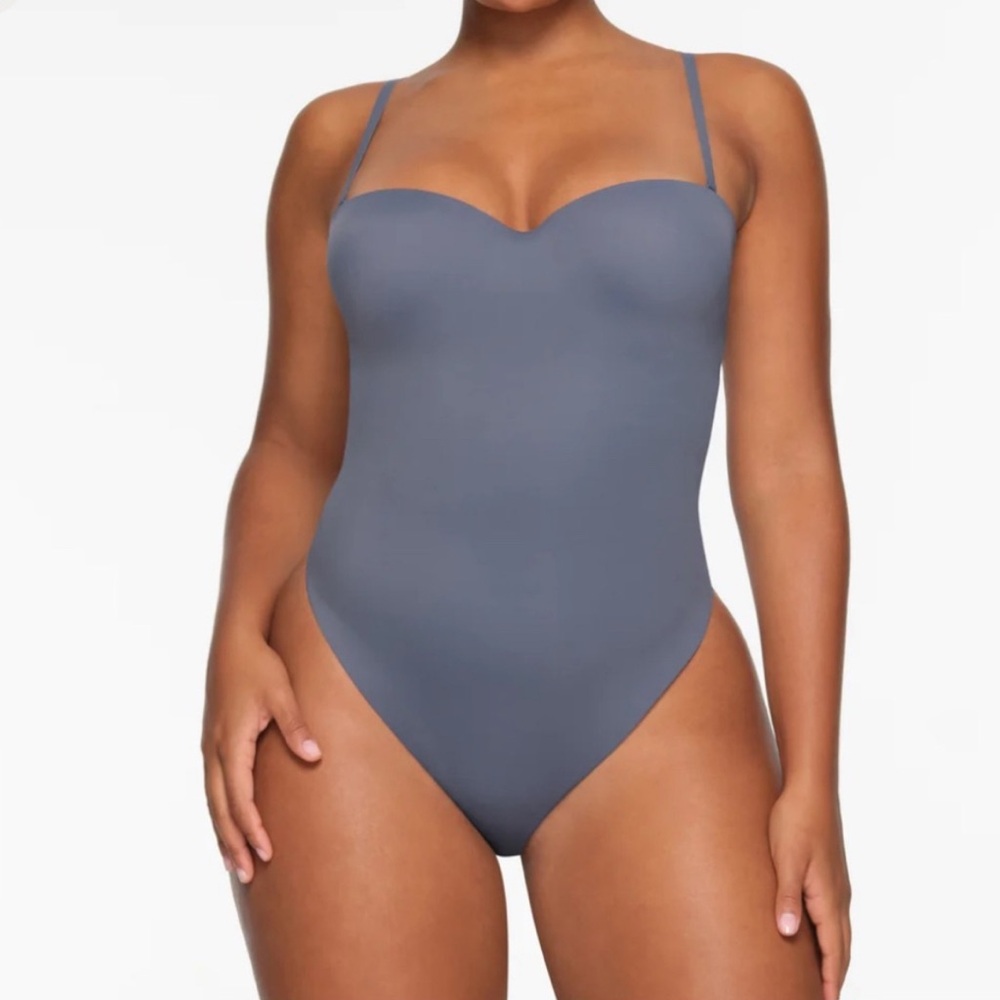 SKIMS Steel Blue Contour Lift Bodysuit - Size Medium